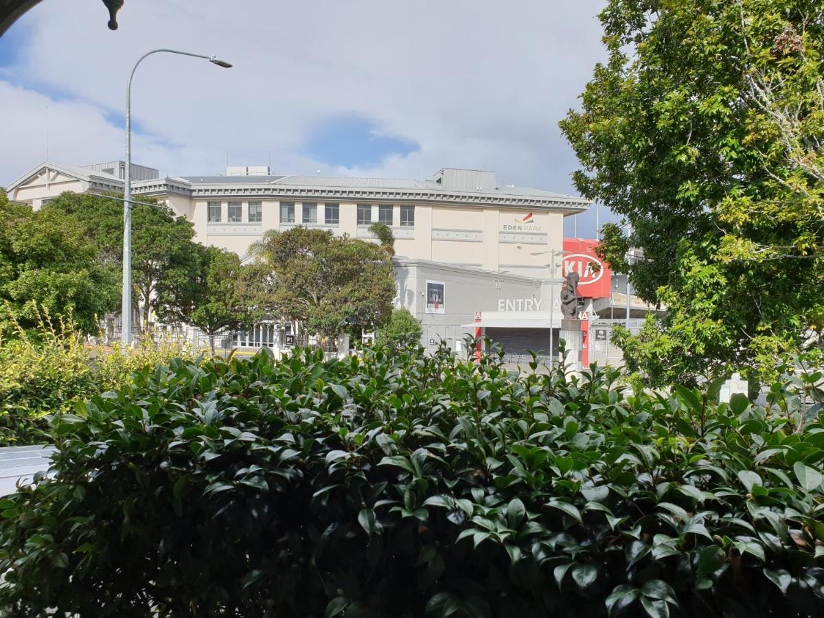 At Eden Park Motel Auckland Exterior photo