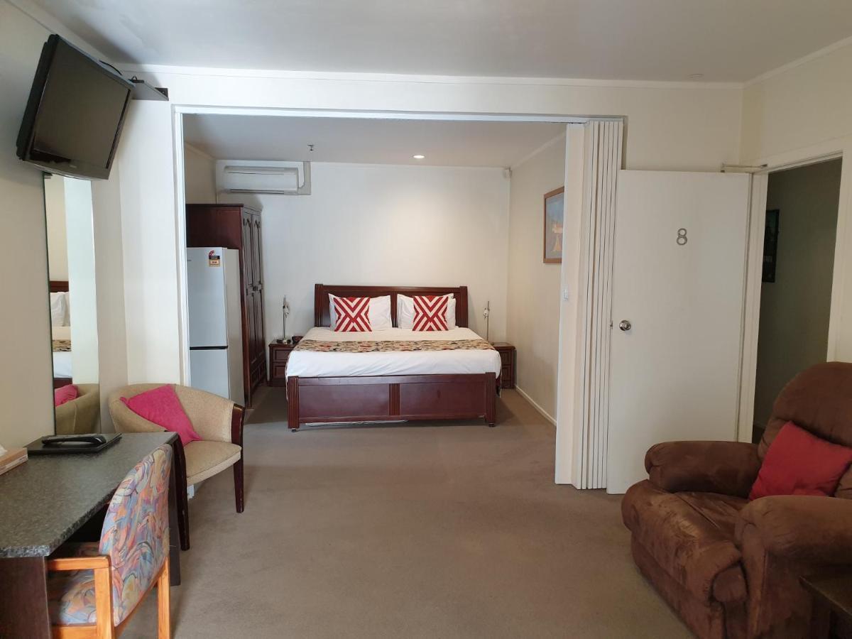 At Eden Park Motel Auckland Exterior photo