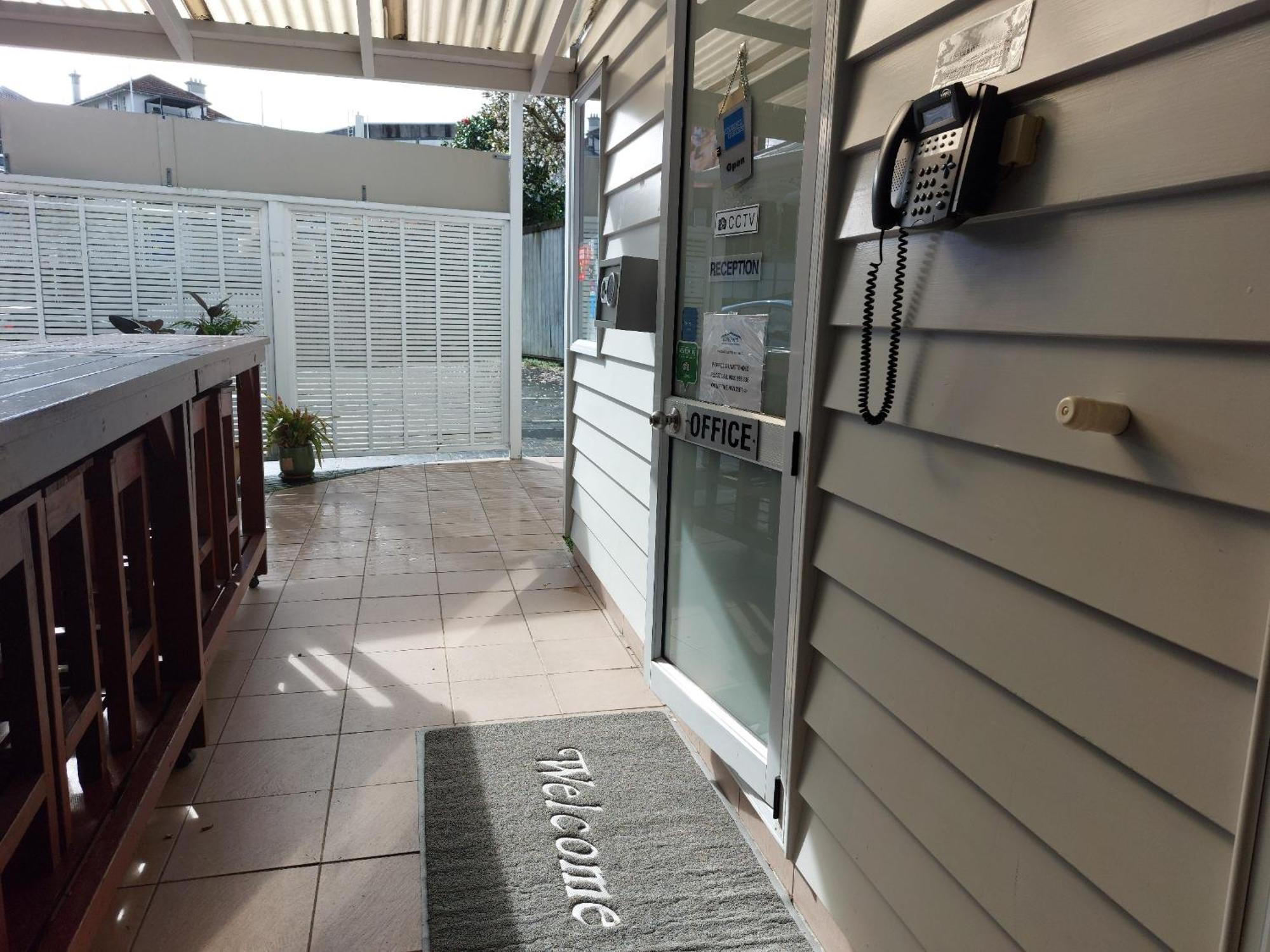At Eden Park Motel Auckland Exterior photo